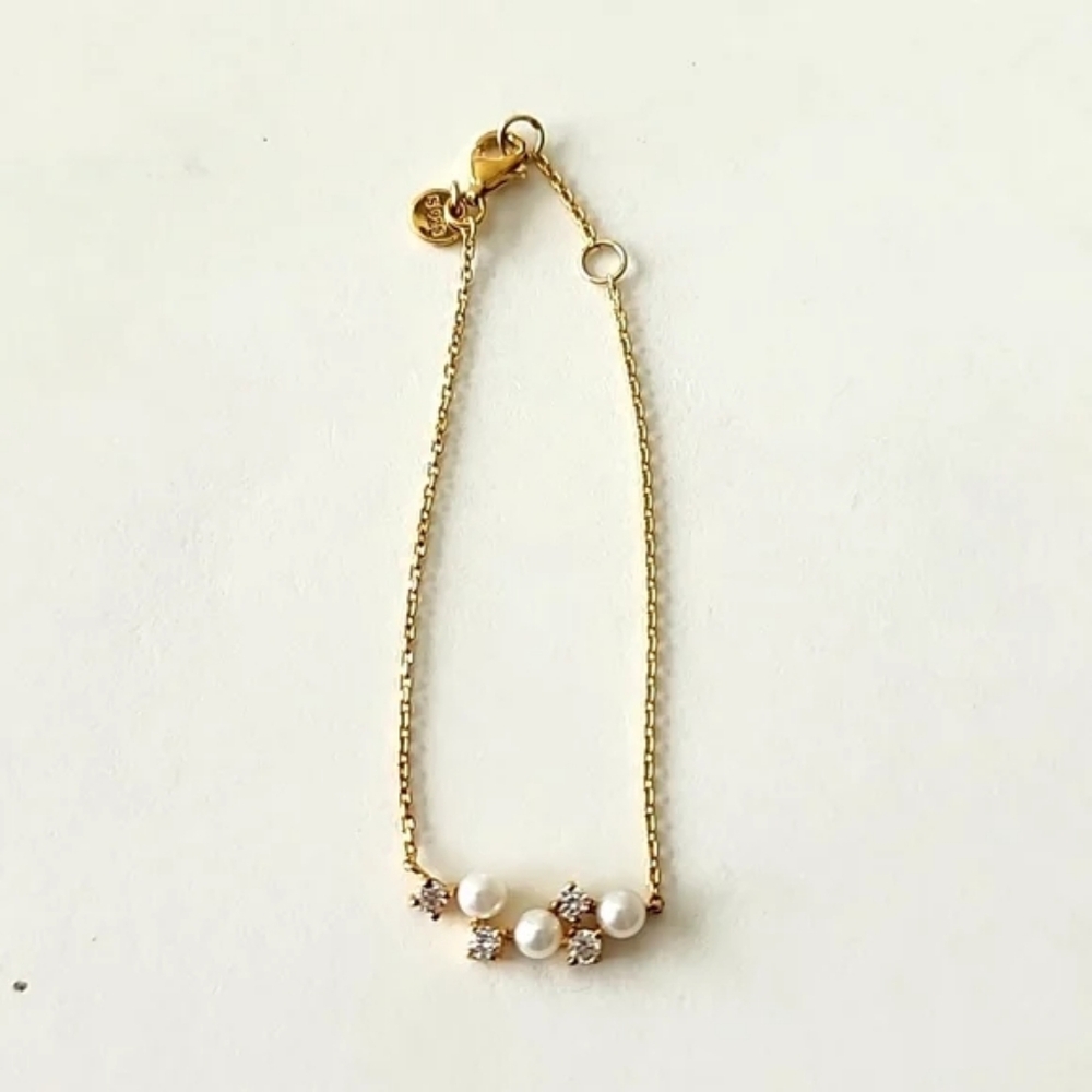Arte Madrid Pearl Bractlet